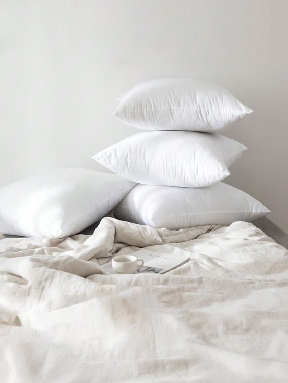 Luxury Comfort Pillow – Plush Support for Restful Sleep