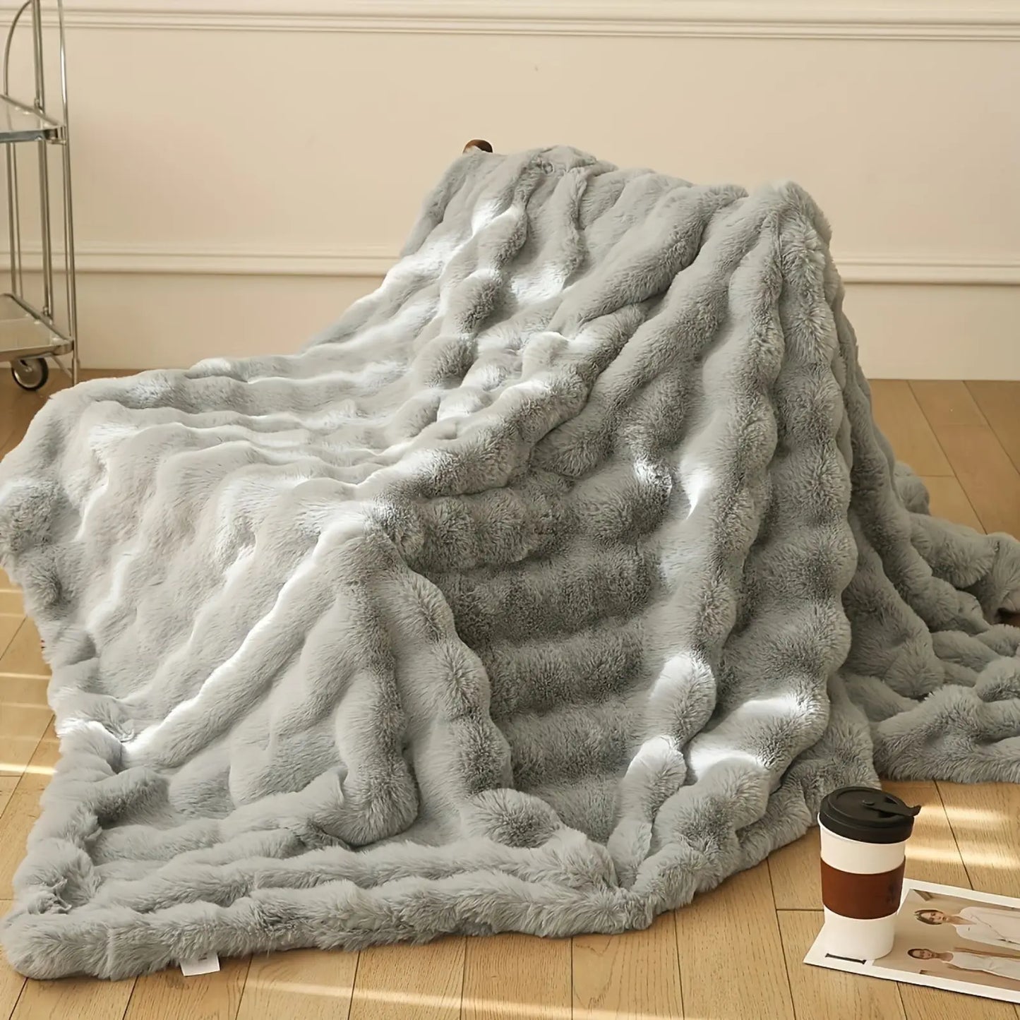 Luxury Plush Blanket - Ultra Soft Faux Rabbit Fur for Cozy Warmth